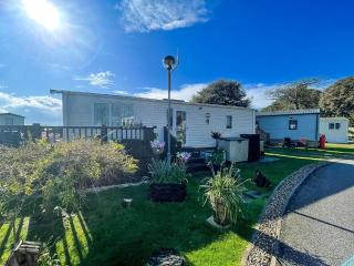 Brilliant Caravan With A Partial Sea View In Suffolk Ref 32026Az - 7