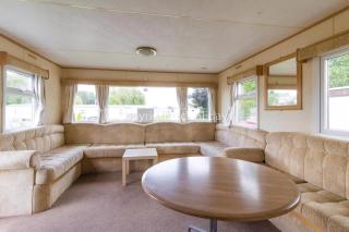 Spacious 8 Berth Caravan For Hire At Southview Holiday Park Ref 33002Tc - Skegness - 3
