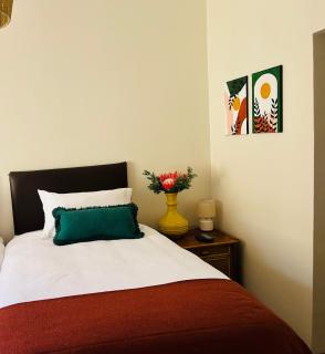 Casa No 85 Accommodation - Harrismith - 2