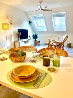 Cottbus-Apartments - Beige Apartment I privat I Wifi I Küche - Cottbus - 0