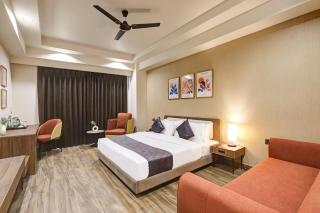 Saltstayz Premier - Golf Course Road & Sector 42 - 2