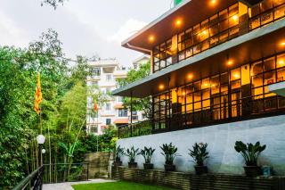 Sparrow Cherry Resort 2 min walk To MG Marg - Gangtok - 8