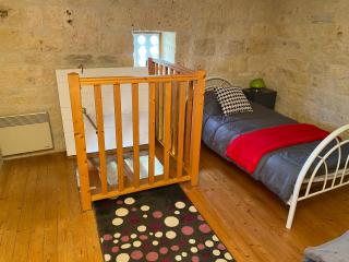 Gîtes atypique 12 personnes dans le Lot - 4