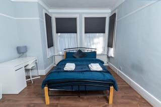 Tranquil 3BR in Arnos Grove - New Southgate - 4