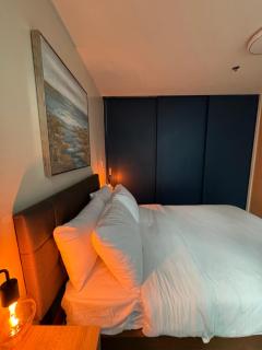 Rustic Elegance New One Bedroom One Uptown Free parking - Manila - 7