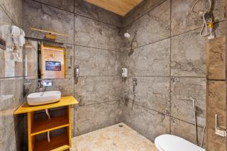 Kathkuni by Jomotel - A Pure Veg Boutique Stay - 1