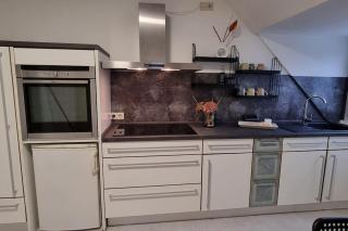 DG-Wohnung in direkter Nähe des SG HBF - - 1