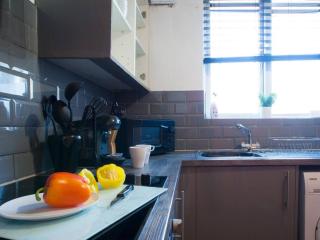 Diamond House - 3 Bedroom House - Sheffield - 6