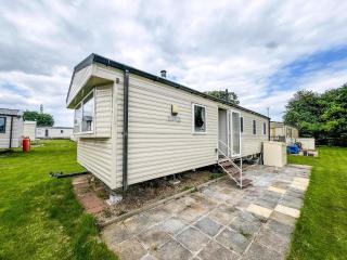 Homely 8 Berth Caravan At Valley Farm Nearby Clacton-On-Sea Ref 46623V - Great Clacton - 0