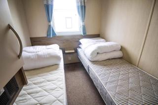 Superb 8 Berth Caravan, Close To Amenities At Caister Beach Ref 30073F - Great Yarmouth - 1