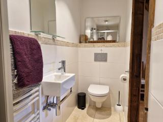 Couples Gem - Sensational views Nr Morzine - 2