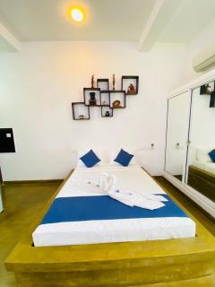 Sun Breeze Negombo - Negombo - 8