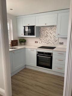 Modern Luxe Maisonette Near Station With Free Parking - Billericay - 0