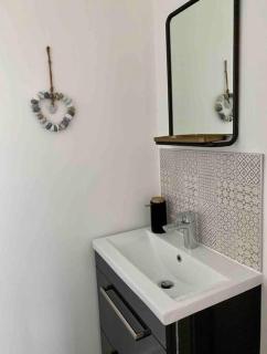 Harebell Cottage in Wylam Village Sleeps 4 - 7