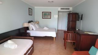 Grand studio 4 pers superbe vue mer et cocotiers dans Village Vacances Sainte-Anne plage à - 30 m - 1