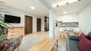 Triventi Apartament 2 sypialnie, garaż, blisko Tropikana i wyciąg na Kopę - 1