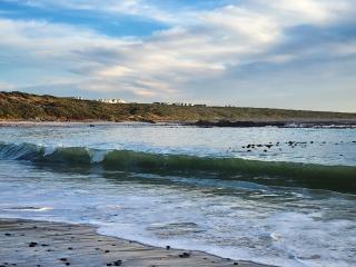Oceans Loud - Grotto Bay - 5