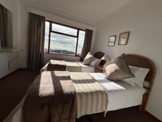 Dithering Heights - 6