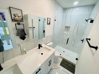 Large Townhouse Central To Everything In Tampa, Sleeps 8 - 6