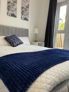 The Holloway Haven - 1 Bedroom Apartment - Private Access & Parking - Prime Location Near Oxford City Centre - 1