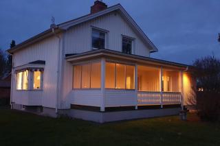 Stor villa på Teg i Umeå, nära centrum med parkering - Umeå - 7
