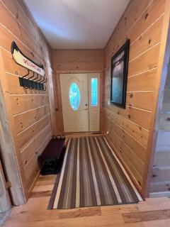 Welcome to Bear's Den Lodge - 1