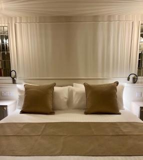 Number 3 Pier Road Suites - 9