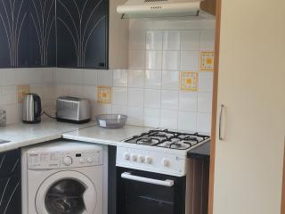 Modern Apartment in Luton - Luton - 3