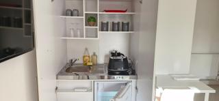 MPL Ensuites with kitchenettes Suites - Leeds City - Netflix & WIFI- First Direct & 02 Arena- LGI Hospital & Uni 5 Mins - Leeds - 6