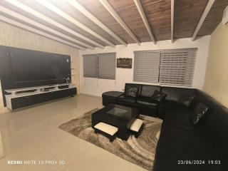 Lecheria Anzoategui - 1