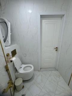 Modern Central Apartment - Baku - 4