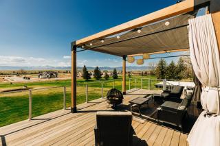 Contemporary Wyoming Luxury - 9