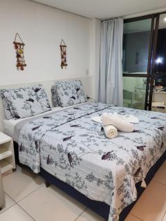 Laguna Beach Flat -205 - 6