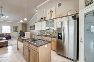 Orange Seahorse House KD682 - Port Aransas - 3