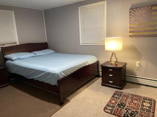 Home Away from Home near Philly - - 2