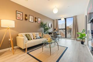 City Centre Birmingham 1-Bed with WiFi and Parking - Birmingham - 0