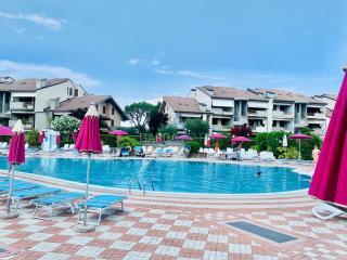 Platino Apt - Jacuzzi privata, Tre piscine, un Bar - Rivoltella - 1