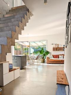 Architektenhaus mit Spielplatz, Sauna & Pool am Wald nahe Hamburg - 4