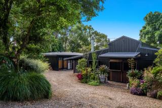 The Bangalow Barn - 8
