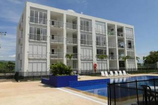 Hermoso conjunto residencial con piscina - Balastera - 8