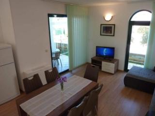 Apartments Mlikota - Two Bedroom Apartment with Terrace - Zaton - 9