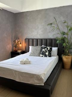 Relaxing Suite Across NAIA Terminal 3 - Manila - 0