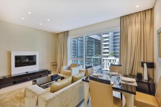 Near Dubai Mall - Stylish 1BR in Business Bay - 1BR Apartment - Allsopp & Allsopp - Dubai - 0