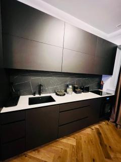 Modern 1-Bedroom Apartment in Kaunas Downtown - 5