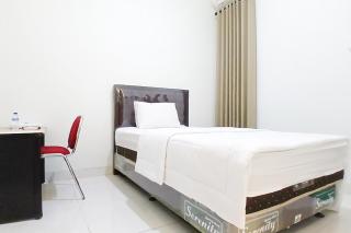 Graha Syariah Homestay Jogokariyan Mitra RedDoorz - Timuran - 8