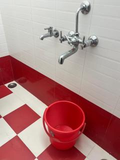 Room in the Heart of Gomti Nagar - Lucknow - 2