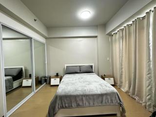 Manhattan Plaza Tower C - 6