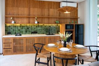 Luxury 3BR Villa with Expansive Pool in Ubud - Ubud - 9