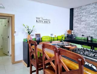 Peaceful Apartments with Pool - West Villa - 3