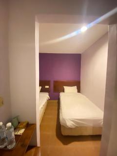 Royal Hotel by MRVJ Business - Kuantan - 4